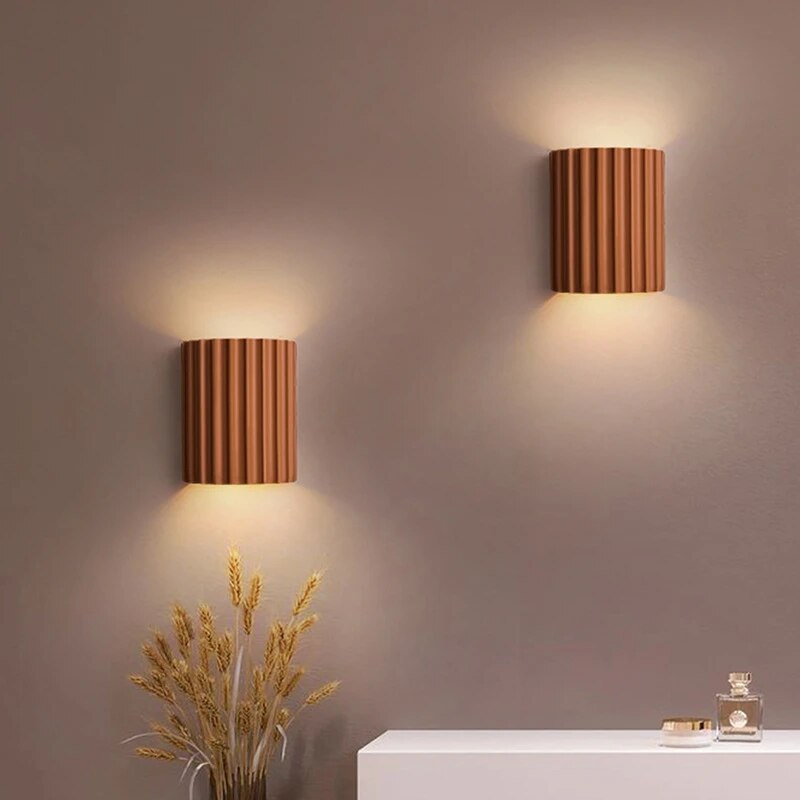 ArtiGlow - Modern wall lights made of resin