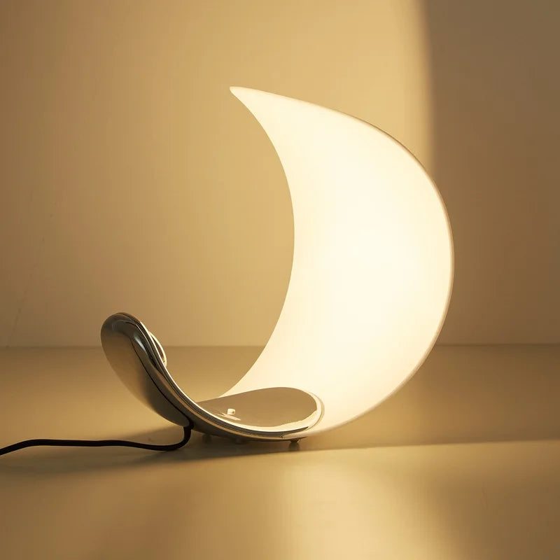 StarBeam - Creative moon reading table lamp