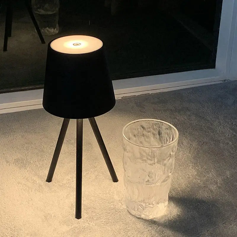 TrendiGlow - Modern wireless portable lamps