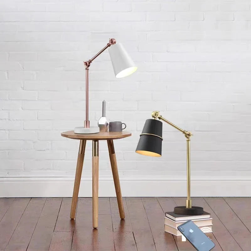 TrendyModern - Fashion monochrome lamp
