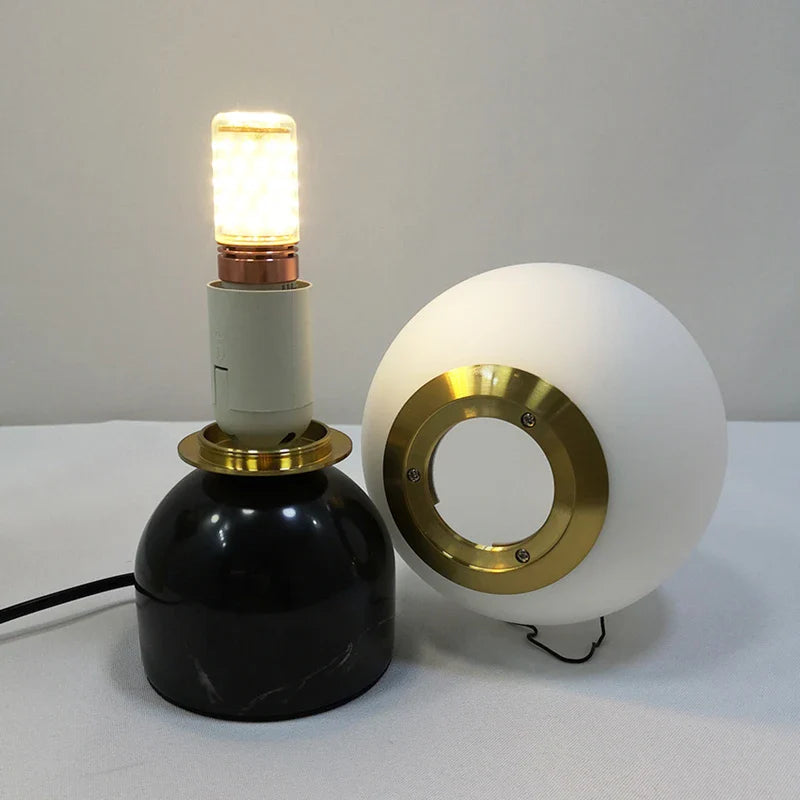 NordicRound - Marble glass lamp