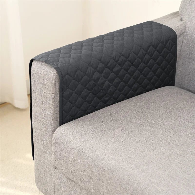 ArmrestUtility | Armrest cover with functional pockets