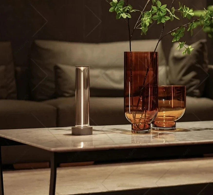 Sleektouch - Dimmable touch table lamp