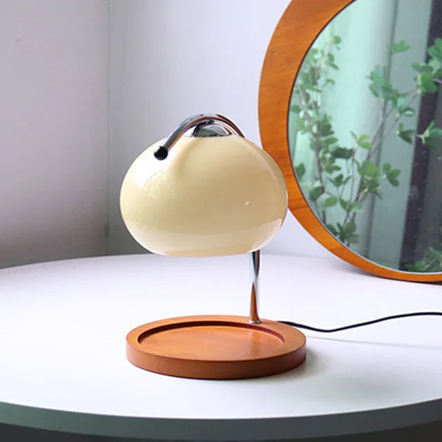 HeritageGlow - Vintage glass table lamp