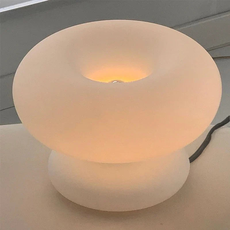 SleekCircle - White glass lamp