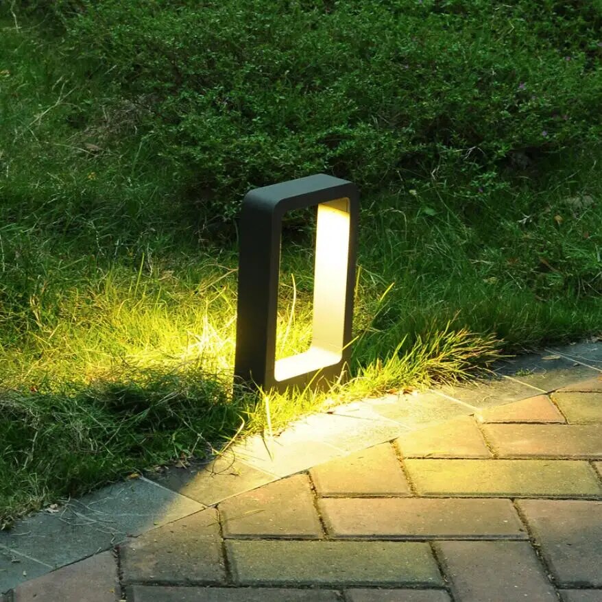 AquaGlow - Waterproof lawn lamp
