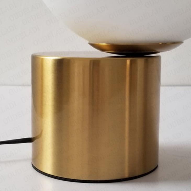 SphereGlow | Glass ball table lamps