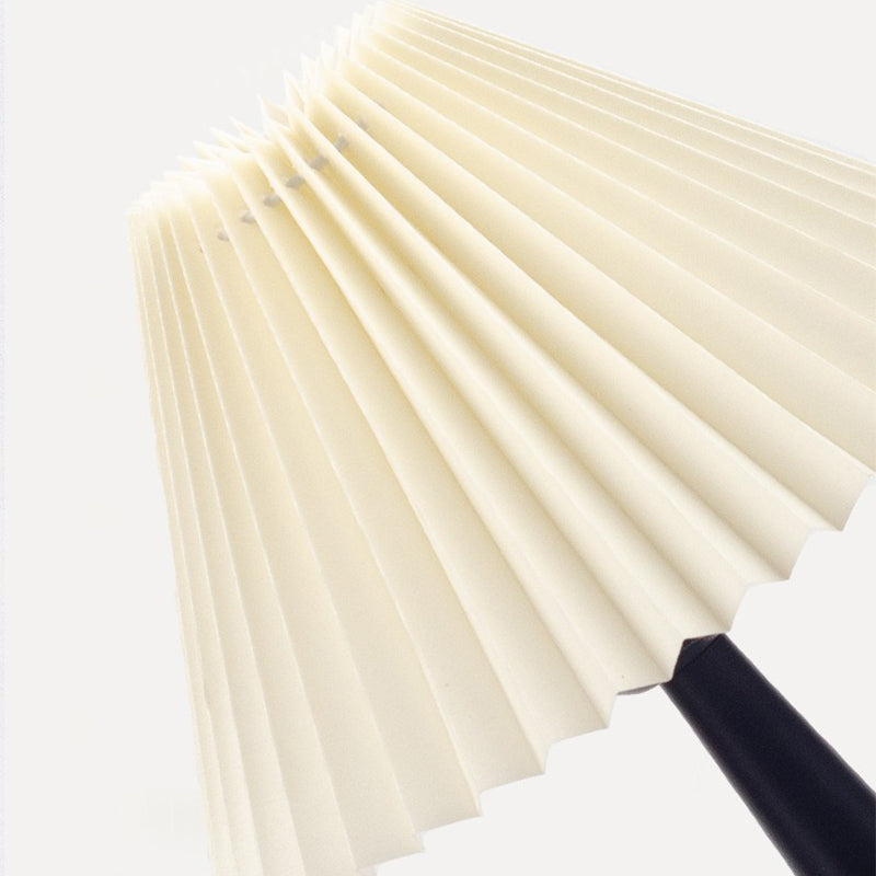 PleatGlow - Nordic lamp