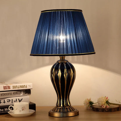 AmericanaGlow - Antique desk lamp