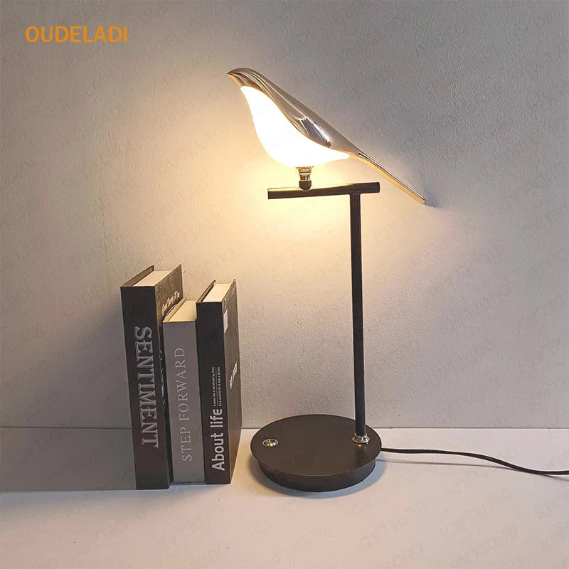 AvianGlow - Bird table lamp
