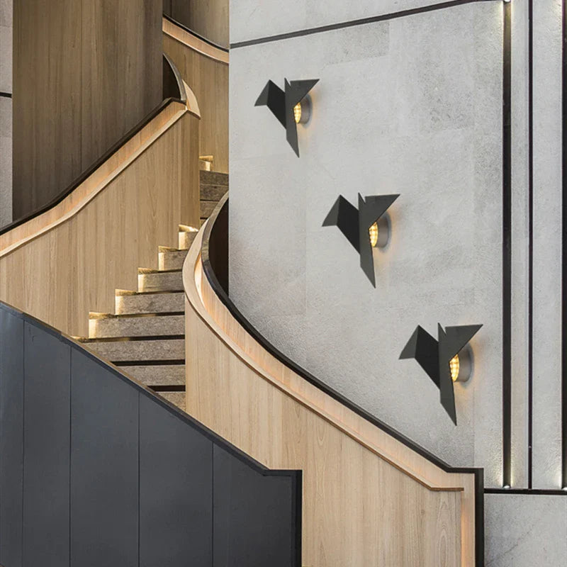 AvianAura - Nordic iron bird sconce