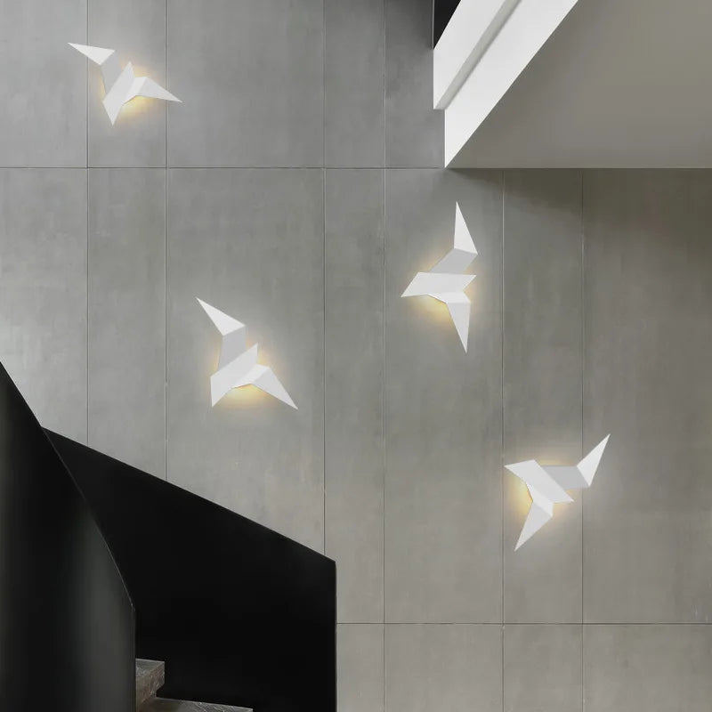 AvianAura - Nordic iron bird sconce