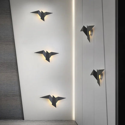 AvianAura - Nordic iron bird sconce