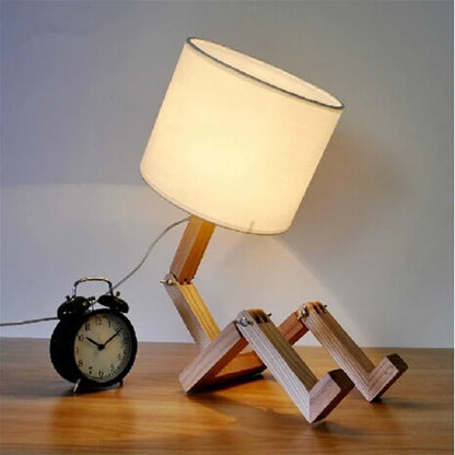 CyborgShine - Humanoid table lamp