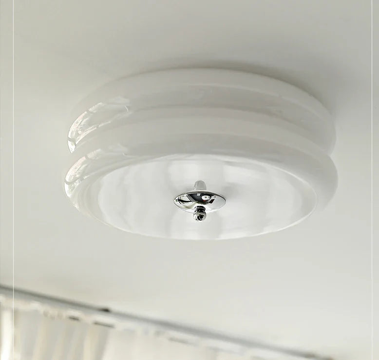 BauhausGlow - Danish Aura lamp
