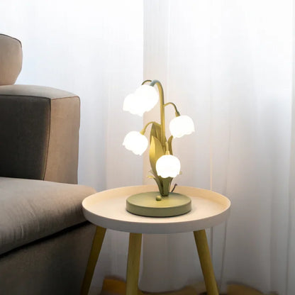 ScandiPetal | Nordic Flower table lamp